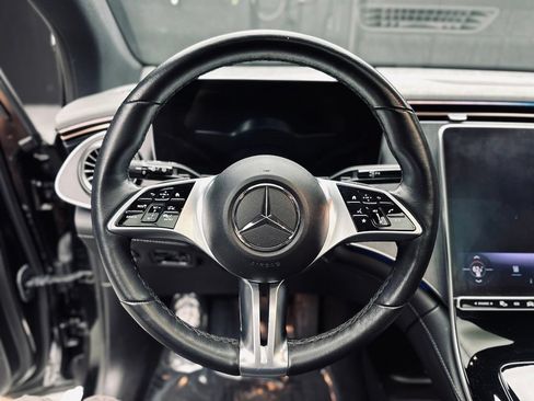 Used 2023 Mercedes-Benz EQE 350+ 4MATIC SUV w/ Exclusive Trim Package image 30