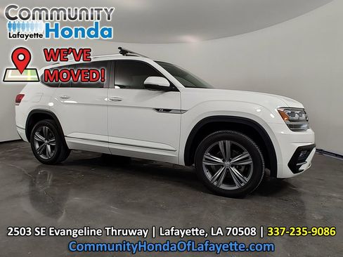 Used 2019 Volkswagen Atlas SE w/ Panoramic Sunroof Package FWD image 16
