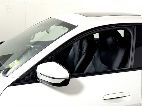 Used 2023 BMW i4 eDrive40 w/ Premium Package RWD image 29