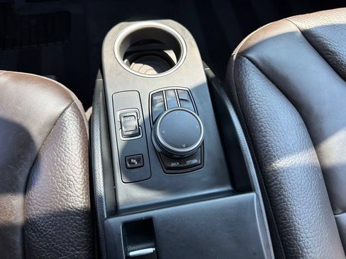 Used 2017 BMW i3 w/ Range Extender RWD image 19