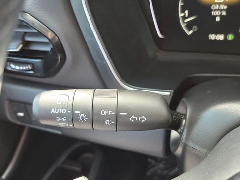 Used 2025 Honda Pilot EX-L image 26