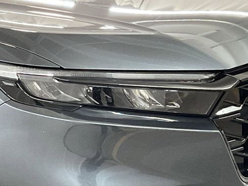 Certified 2025 Honda CR-V Sport Touring image 34