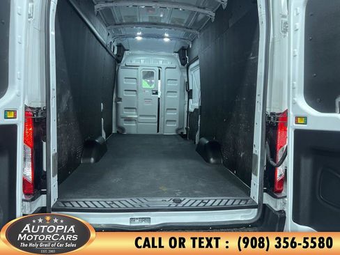 Used 2025 Ford Transit 250 148 High Roof Extended w/ Load Area Protection Package RWD image 14