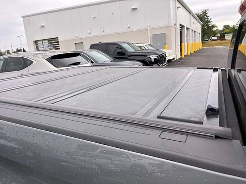 Used 2022 Chevrolet Colorado ZR2 AWD/4WD image 23