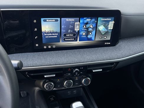 New 2026 Nissan Kicks S image 10