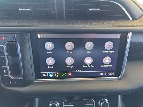 Used 2021 GMC Yukon Denali image 14