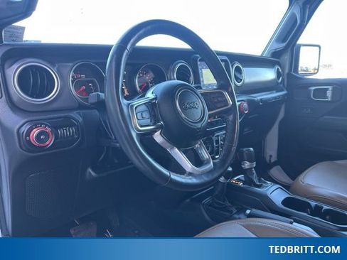 Used 2022 Jeep Wrangler Unlimited Rubicon w/ Cold Weather Group image 24