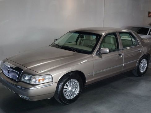 Used 2006 Mercury Grand Marquis LS image 51