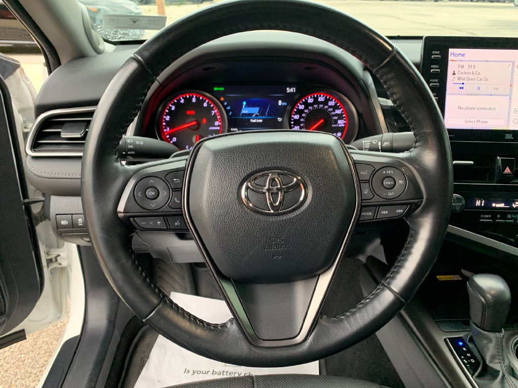 Used 2022 Toyota Camry XSE w/ Navigation Package FWD image 27