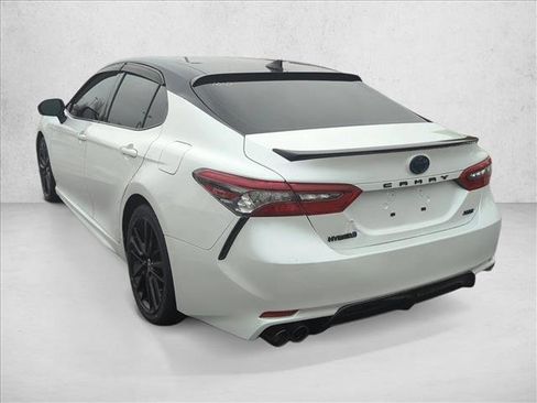 Used 2024 Toyota Camry XSE w/ Navigation Package image 7