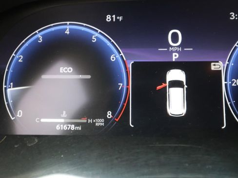 Used 2023 Toyota Highlander Limited image 21