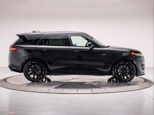 New 2026 Land Rover Range Rover Sport Dynamic SE AWD/4WD image 6