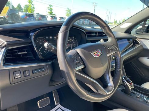 Used 2021 Cadillac XT6 Sport AWD/4WD image 9