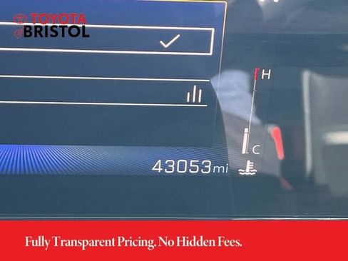 Used 2024 Chevrolet TrailBlazer RS w/ Driver Confidence Package FWD image 36