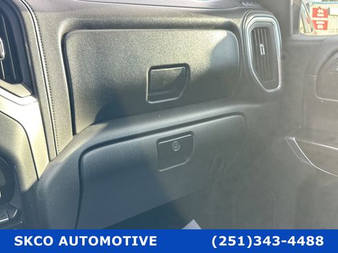 Used 2019 Chevrolet Silverado 1500 LT w/ Texas Edition image 23