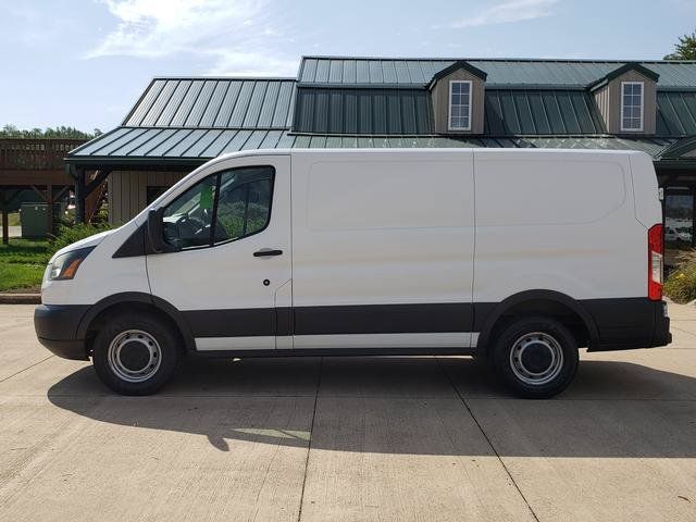 Used 2016 Ford Transit 150 130 Low Roof RWD image 2