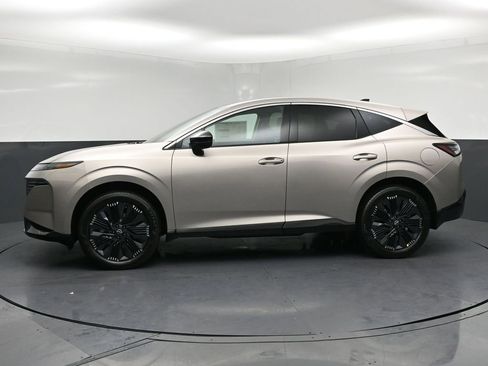 New 2026 Nissan Murano Platinum w/ Cargo Package AWD/4WD image 2