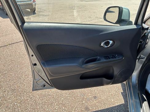 Used 2014 Nissan Versa Note SV FWD image 14