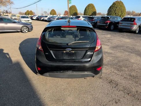 Used 2019 Ford Fiesta SE w/ Equipment Group 201A FWD image 6