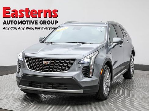 Used 2023 Cadillac XT4 Premium Luxury image 1