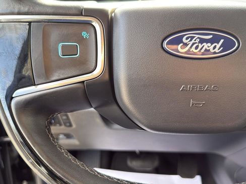 Certified 2025 Ford Expedition Max Platinum AWD/4WD image 17