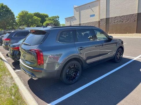Used 2021 Kia Telluride SX w/ Nightfall Edition Package AWD/4WD image 13
