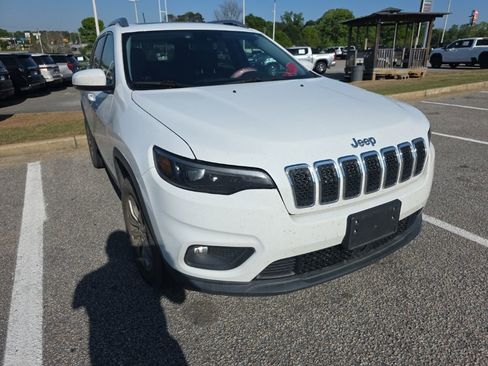 Used 2021 Jeep Cherokee Latitude Lux w/ Sun & Sound Group image 8