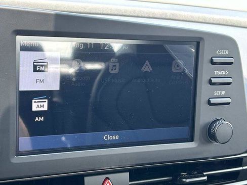 New 2026 Hyundai Elantra SEL Sport FWD image 11