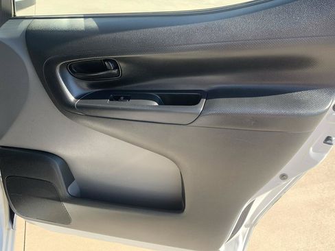 Used 2015 Chevrolet City Express LS FWD image 13