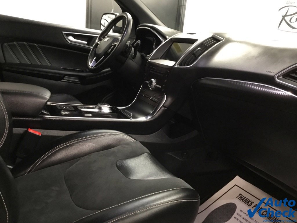 Used 2019 Ford Edge ST w/ Equipment Group 401A AWD/4WD image 44