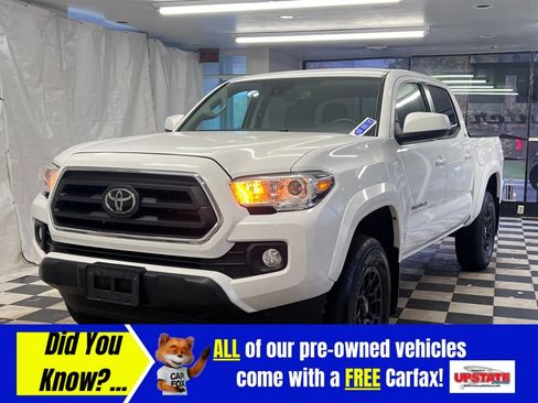 Used 2020 Toyota Tacoma SR5 image 2