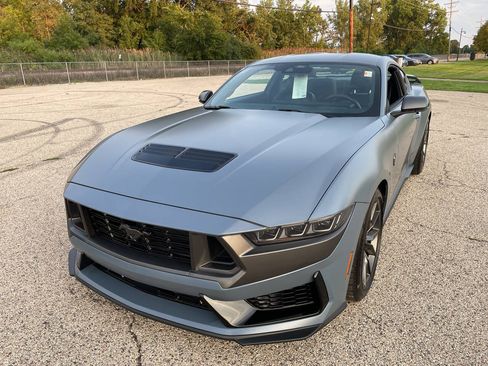 Used 2025 Ford Mustang Dark Horse RWD image 58