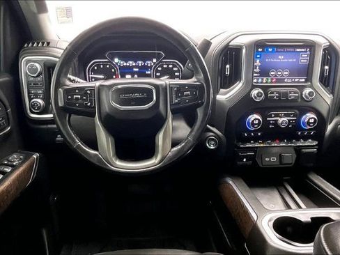 Used 2022 GMC Sierra 1500 Denali w/ Denali Reserve Package AWD/4WD image 4
