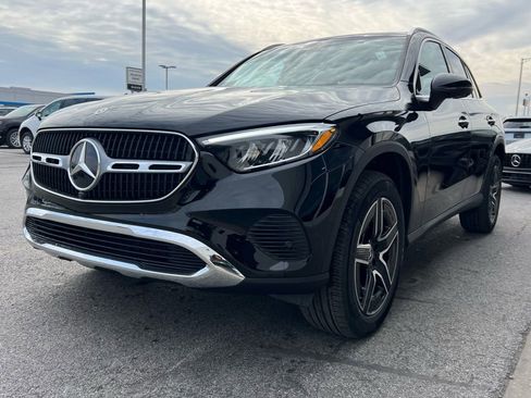 Used 2026 Mercedes-Benz GLC 300 4MATIC image 9