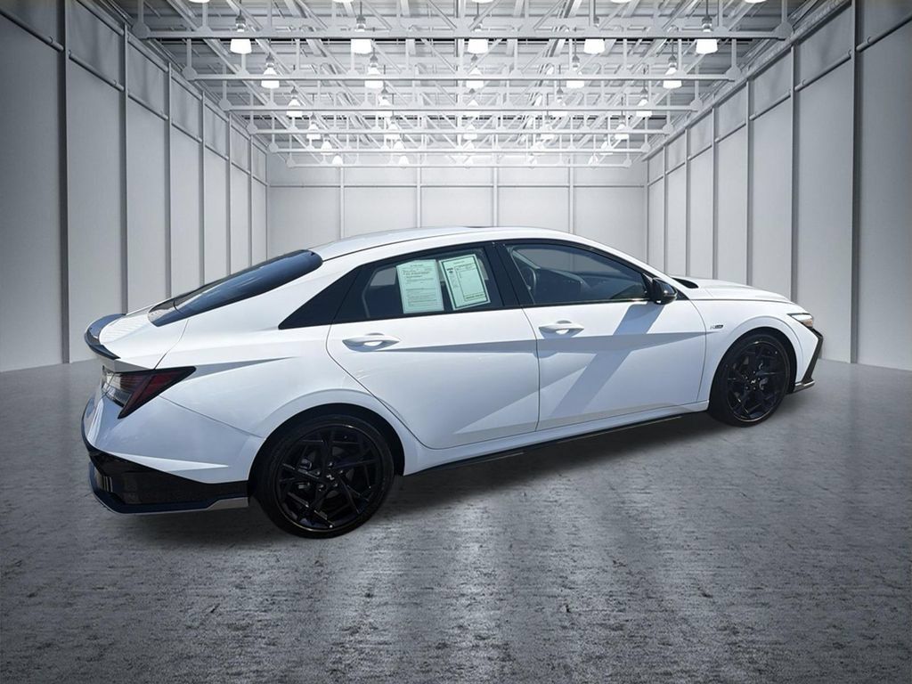 Used 2025 Hyundai Elantra N Line FWD image 5