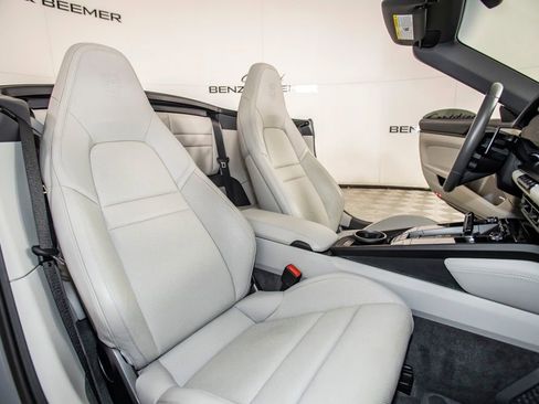 Used 2024 Porsche 911 Carrera GTS image 22