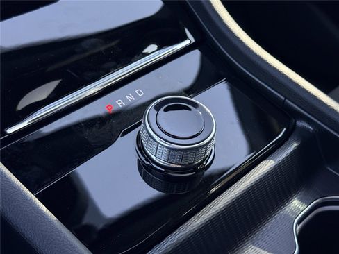 New 2025 Jeep Grand Cherokee Laredo X w/ Luxury Tech Group I image 15