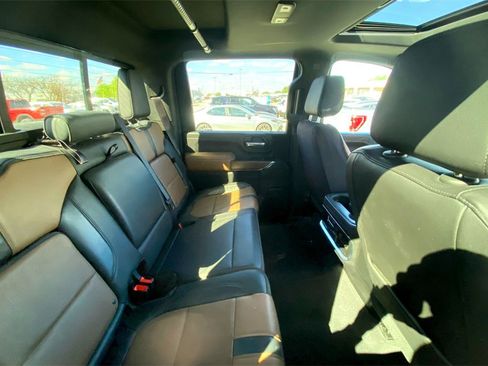 Used 2020 Chevrolet Silverado 2500 High Country w/ Z71 Off-Road Package image 10