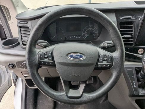 Used 2023 Ford Transit 350 XLT image 13