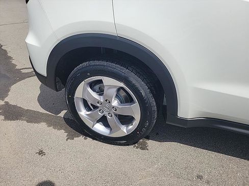 Used 2021 Honda HR-V LX image 27