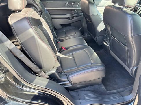 Used 2017 Ford Explorer Sport w/ Equipment Group 401A AWD/4WD image 17