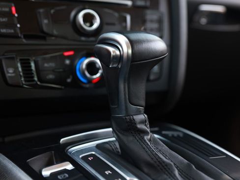 Used 2013 Audi A4 2.0T Premium FWD image 35
