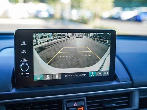 New 2025 Honda Pilot Touring image 32