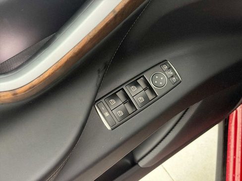 Used 2020 Tesla Model X Long Range image 15