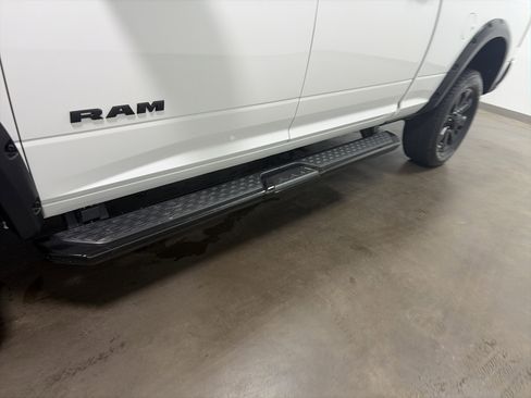 Used 2024 RAM 2500 Big Horn w/ Night Edition AWD/4WD image 10