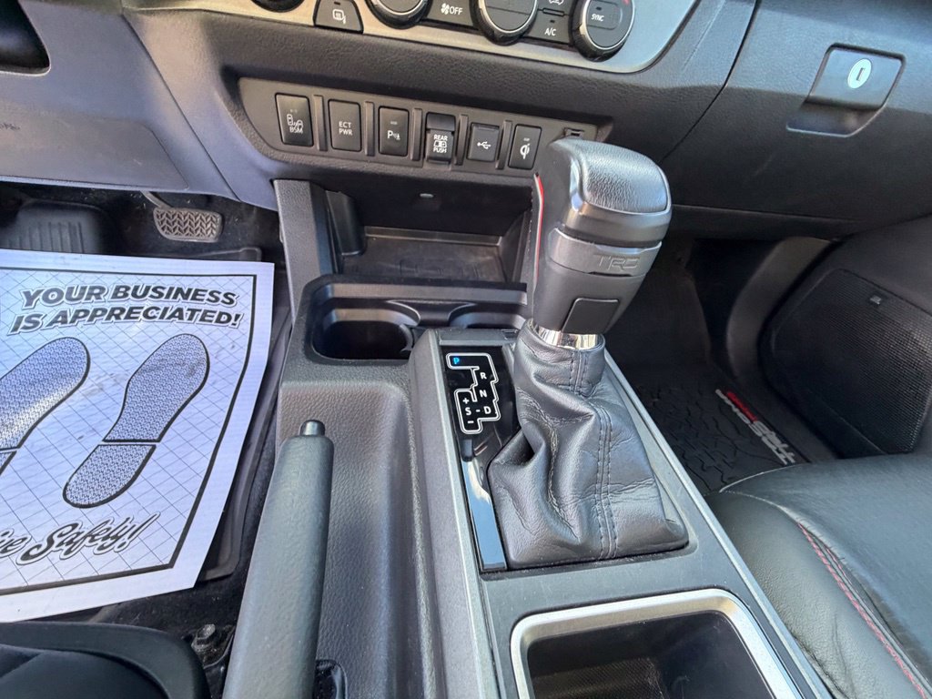 Used 2021 Toyota Tacoma TRD Pro AWD/4WD image 25