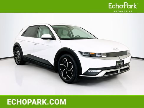 Used 2023 Hyundai Ioniq 5 SEL image 1