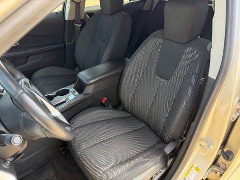 Used 2016 Chevrolet Equinox LT w/ Convenience Package image 19