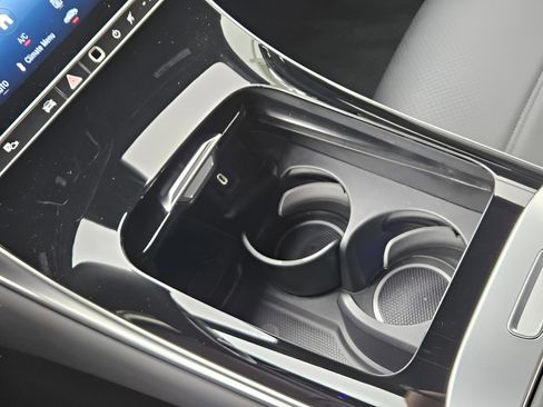 Certified 2025 Mercedes-Benz GLC 300 4MATIC image 15