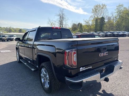 Used 2018 GMC Sierra 1500 SLT AWD/4WD image 6